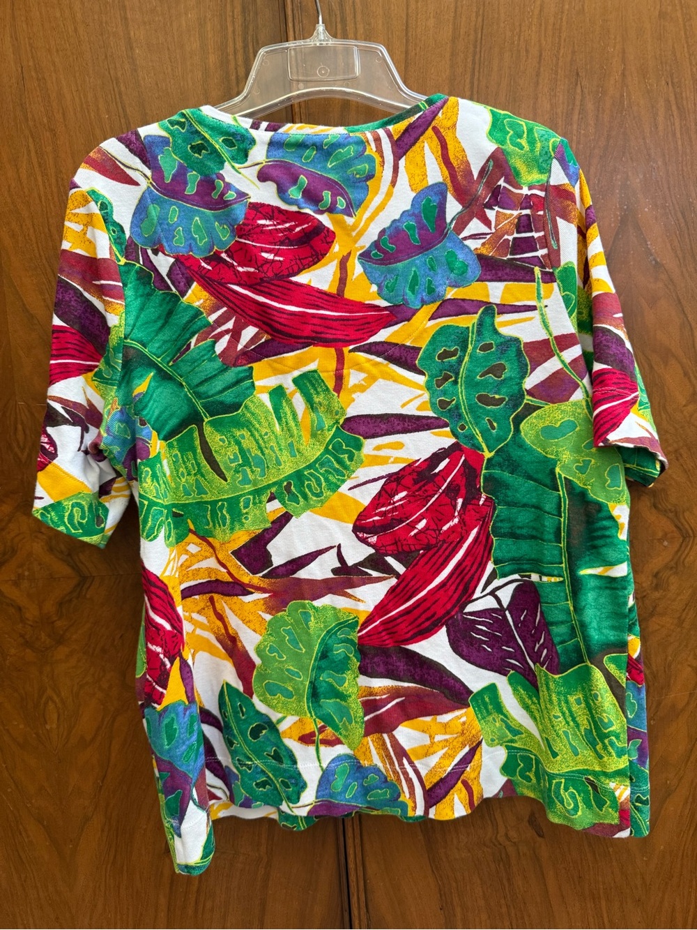 Chico's Colorful Tropical Leaf V-Neck Tee in Green, Red, Purple, Yellow - Picture 2 of 4
